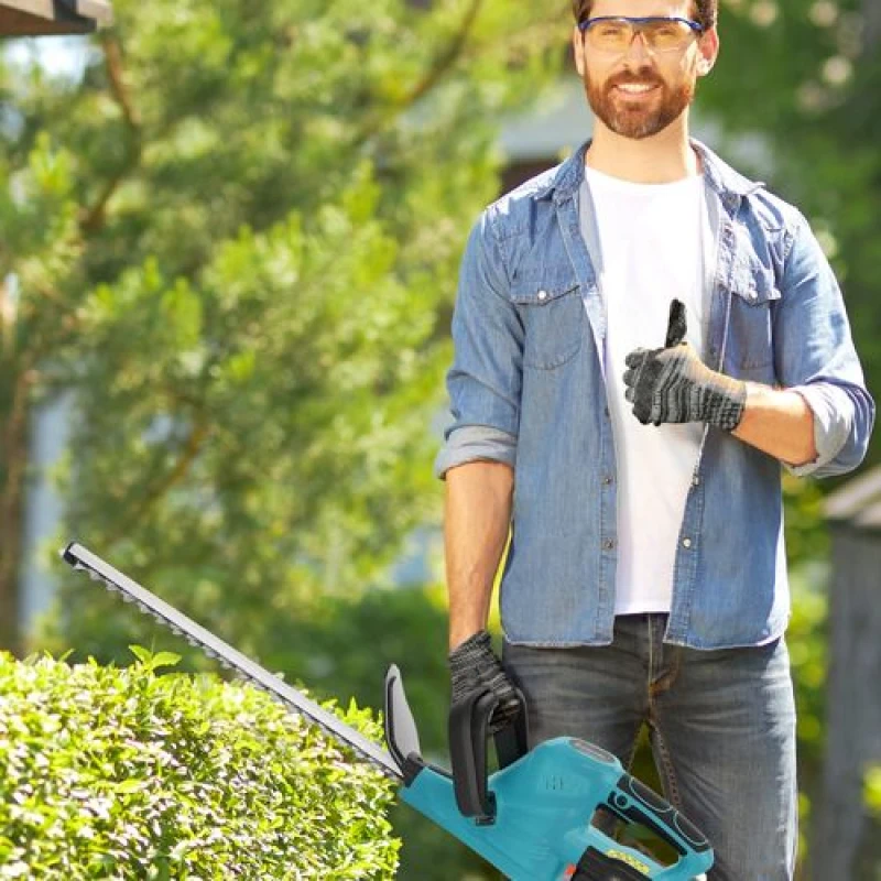 Image of Outsunny Outsunny Cordless Hedge Trimmer with 51cm Blade, Brushless Motor - Orange