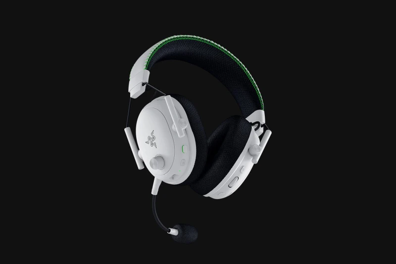 Image of Razer Razer BlackShark V3 Pro Headset Wired & Wireless Head-band Gaming USB Type-A Bluetooth White RZ04-05400400-R3M1