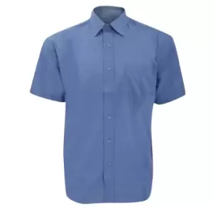 Image of Russell Collection Mens Short Sleeve Poly-Cotton Easy Care Poplin Shirt (15.5) (Corporate Blue)