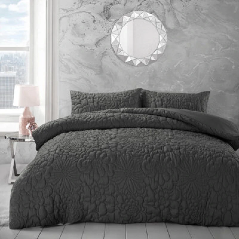 Image of Velosso Luxury Pinsonic Geometric Duvet Cover & Pillowcase Set, Easy-Care Chic Decor For Modern Bedroom Ensemble - Charcoal