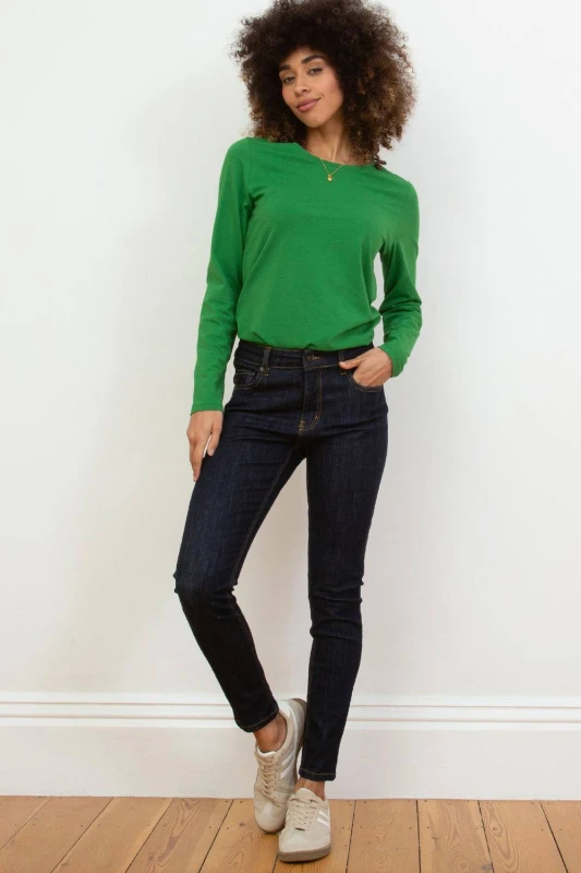 Image of Kite Womens Seatown Skinny Stretch Denim Jeans in Midnight Size: 6 Midnight Female 6