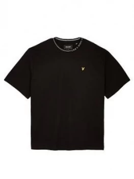 Image of Lyle & Scott Big & Tall Branded Ringer T-Shirt - Black, Size 2XL, Men