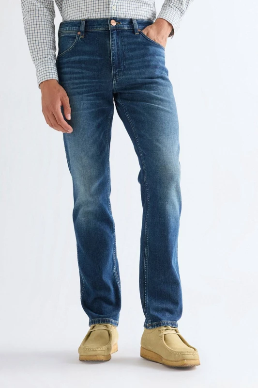 Image of Wrangler Mens Greensboro Straight Fit Jeans Stormforge Blue Size: 32R Blue Male 32R