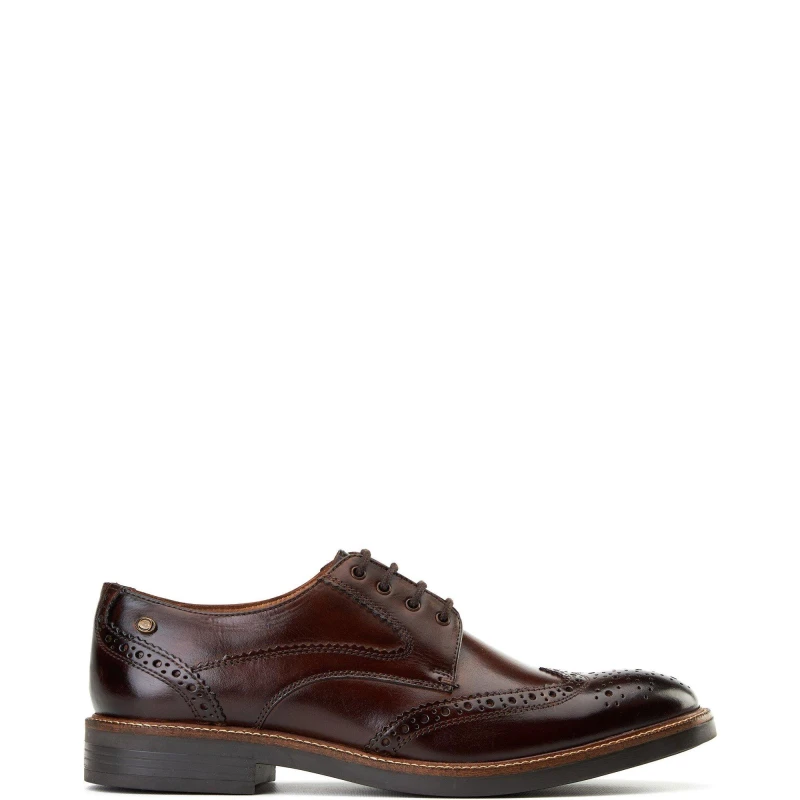 Image of Base London Base London Men York Brogue Shoe in Brown Size: 9 Brown 9 Male 5063294200810