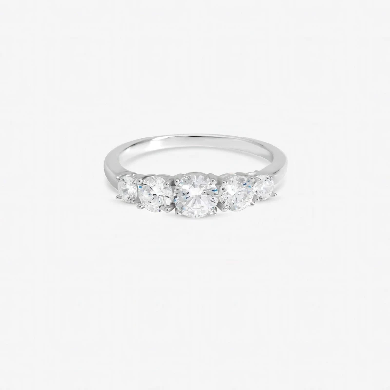 Image of Inicio Sterling Silver Band Engagement Ring - Gift Pouch Silver female XL