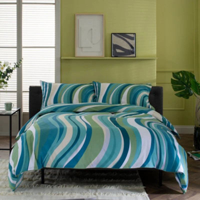 Image of Deyongs Deyongs Smith Wave Cotton Green Printed Piped Reversible Duvet Set Size: Single Green Single Unisex 5054990115317