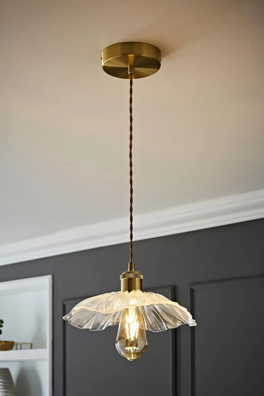 Image of ValueLights ValueLights Cassia Clear Glass Flower Gold Pendant Ceiling Light with LED Bulb Gold One Size Unisex 5059406052880