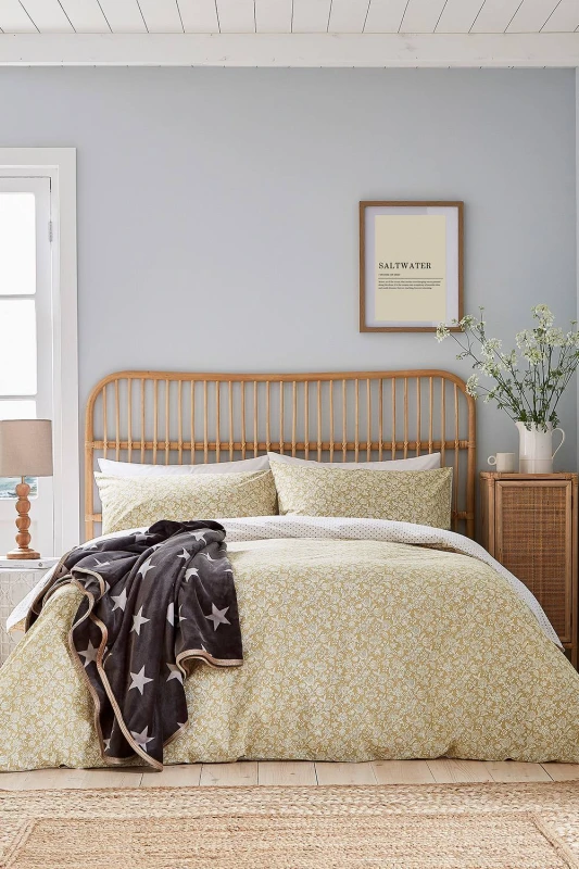 Image of Helena Springfield 'Elmont' Cotton Duvet Cover Set in Amber Size: King Amber Unisex King