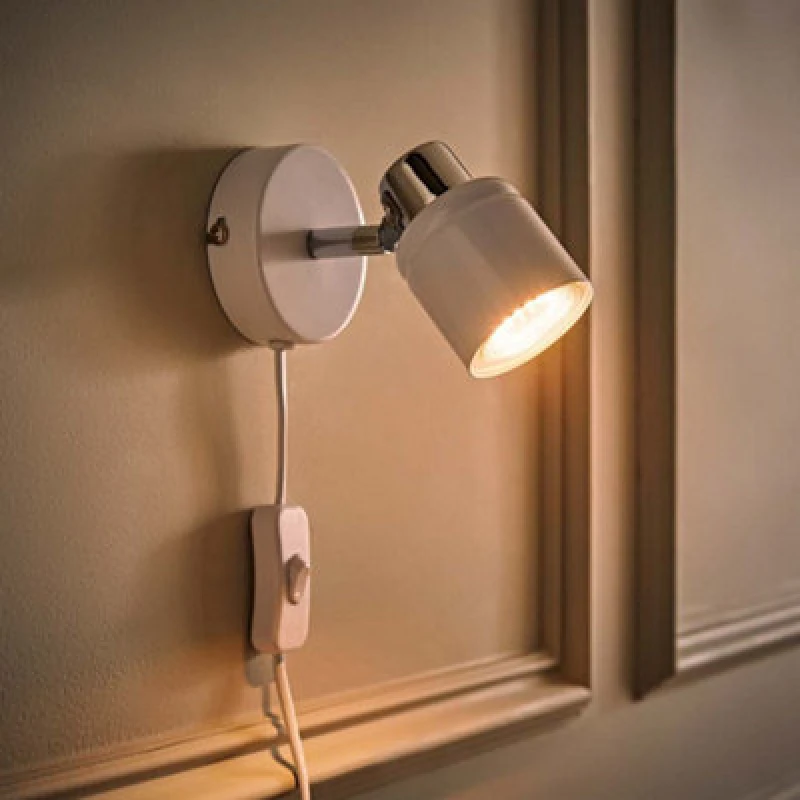 Image of ValueLights ValueLights Benton Single Adjustable Plug In Spotlight Wall Light with LED Bulb in White White One Size Unisex 5016529066774