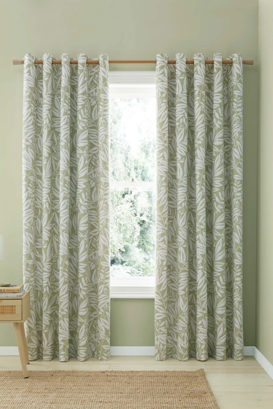 Image of Catherine Lansfield Sorrel Leaf Reversible Ready Made Eyelet Curtains 66'' x 90'' Green