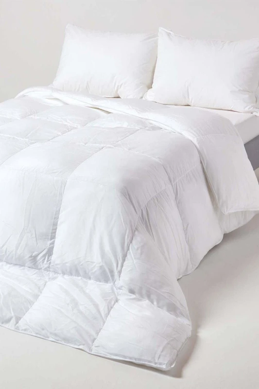Image of Homescapes Luxury Hotel Quality Super Microfibre 13.5 Tog King Size Winter Duvet