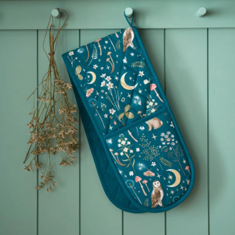 Image of Catherine Lansfield Enchanted Twilight Animals Cotton Kitchen Double Oven Glove Green