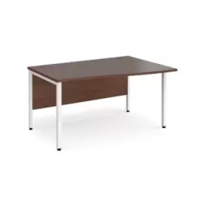 image of Office Desk Right Hand Wave Desk 1400mm Walnut Top With White Frame Maestro 25 MB14WRWHW