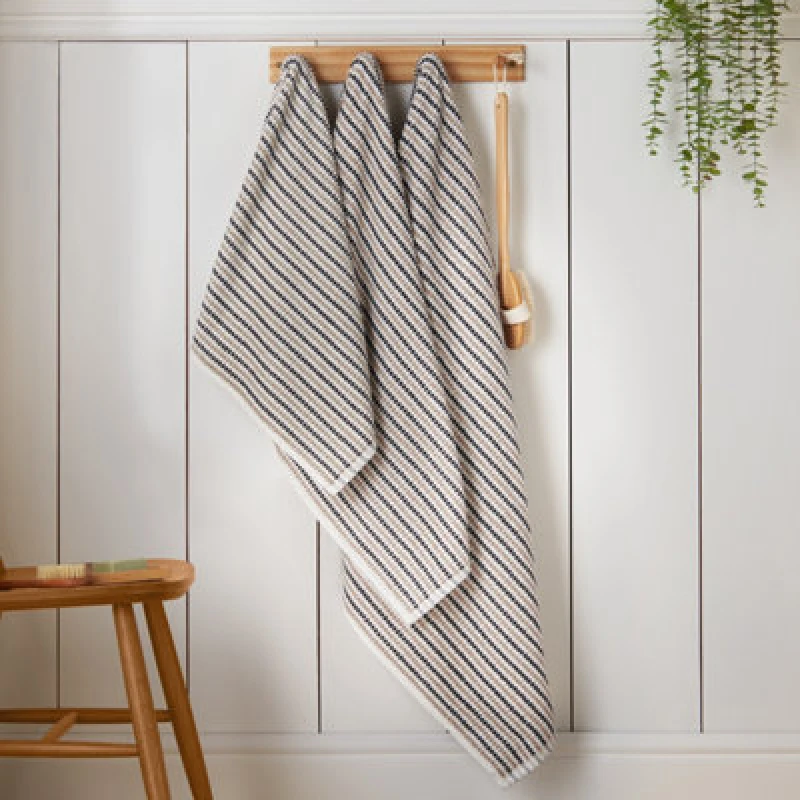 Image of Catherine Lansfield Rice Weave Stripe Cotton 50X90Cm Hand Towel Grey