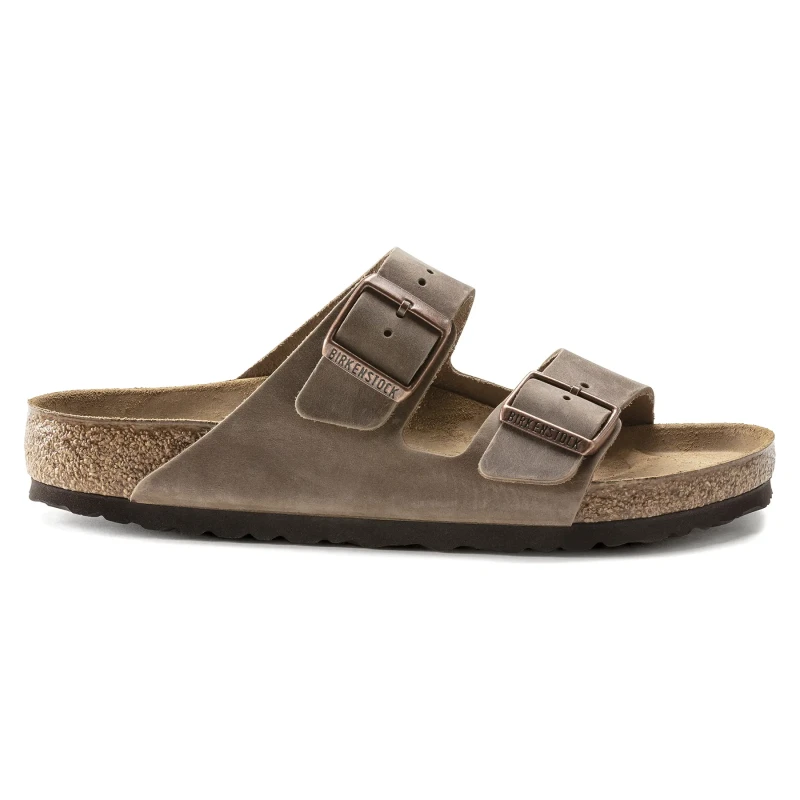 Image of Birkenstock ARIZONA womens Mules / Casual Shoes in Kaki