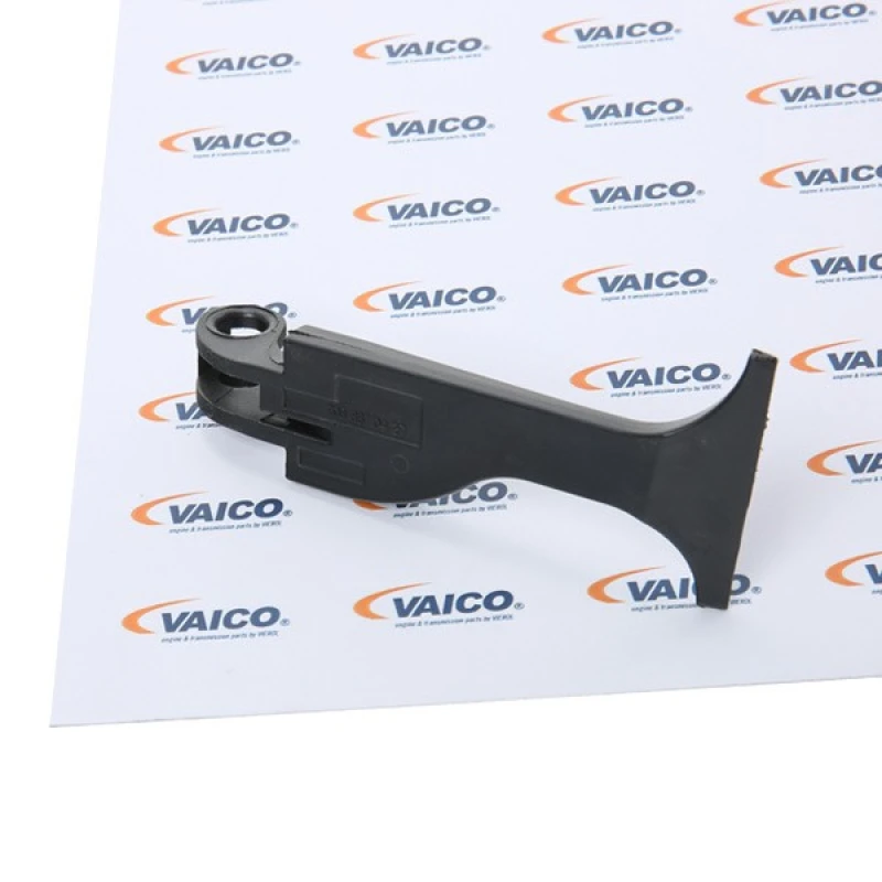Image of VAICO V30-0979 Handle, bonnet release Front, Original VAICO Quality Handle,bonnet release (3220)