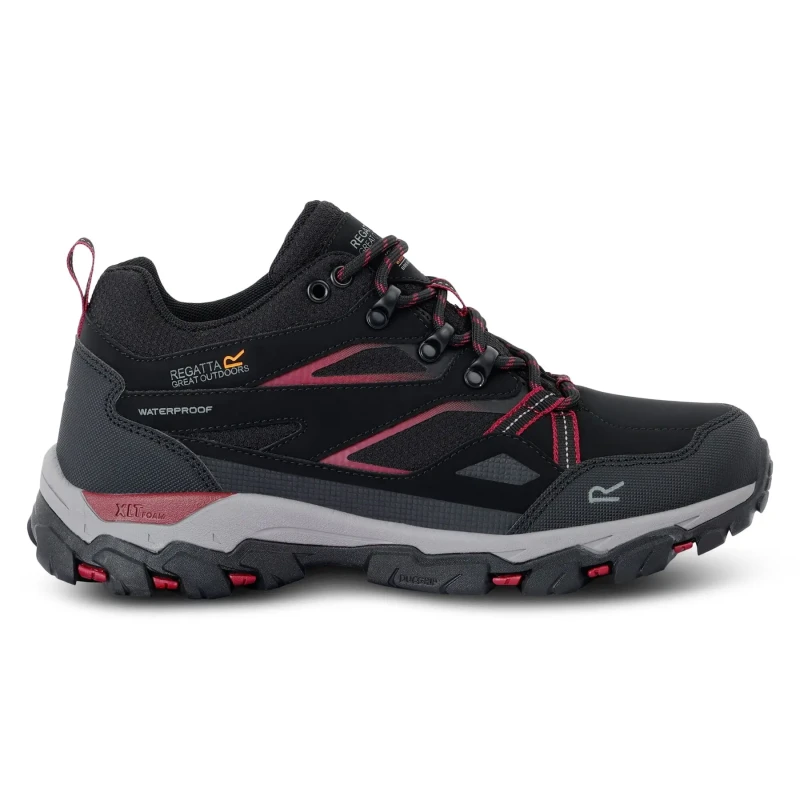 Image of Womens hiking shoes Regatta Holcombe II Low Noir Female 42