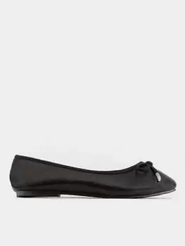 Image of Yours Wide Fit Blaisé Classic Ballerina - Black, Size Eee, Women