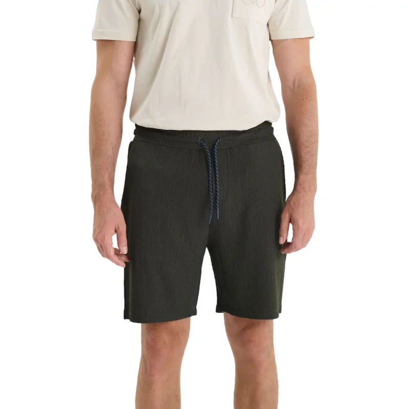 Image of Le Temps des cerises Bermuda shorts Le Temps des cerises Giron Vert Male S