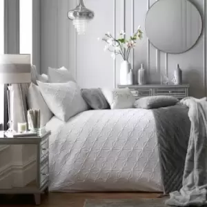 Image of By Caprice Home Ruby Geometric Diamond Texture Duvet Cover Set, White, Super King