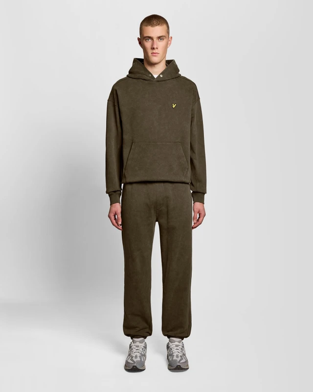 Image of Lyle & Scott Mens Heavy Wash Cotton Joggers in Black