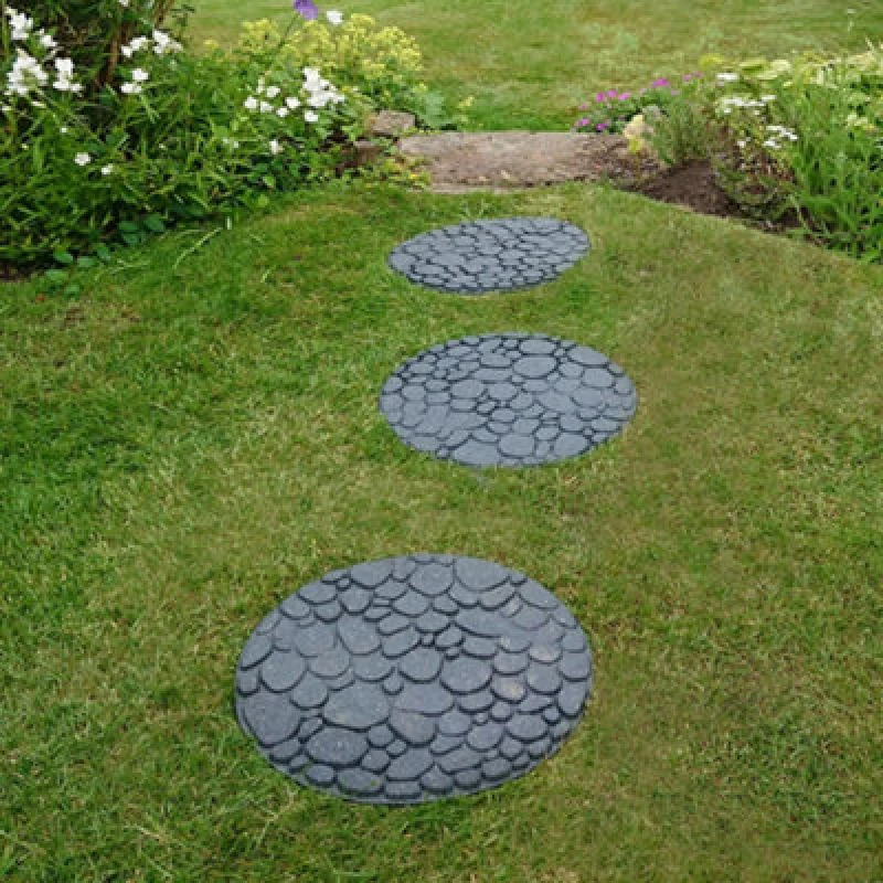 Image of Reversible Stepping Stones Eco-Friendly River Rock Effect Ornamental Recycled Rubber For Garden, Path & Patio (X1)