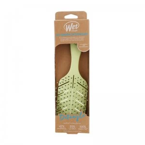 image of Wet Brush Go Green Biodegradeable Detangler Green