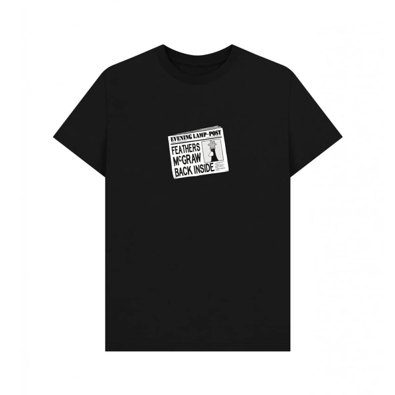 Image of Wallace & Gromit Mens Caught Feathers McGraw T-Shirt in Black Size: Small Black Male S