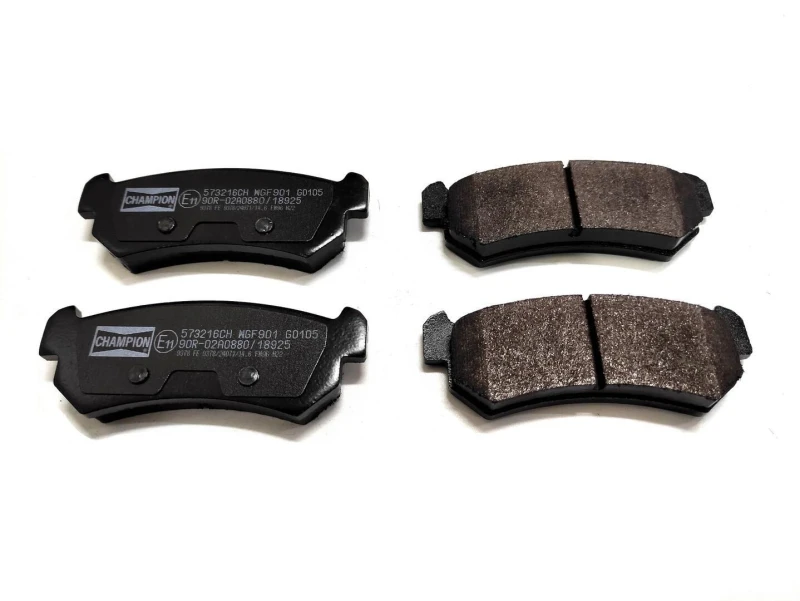 Image of Brake pad set CHAMPION 573216CH