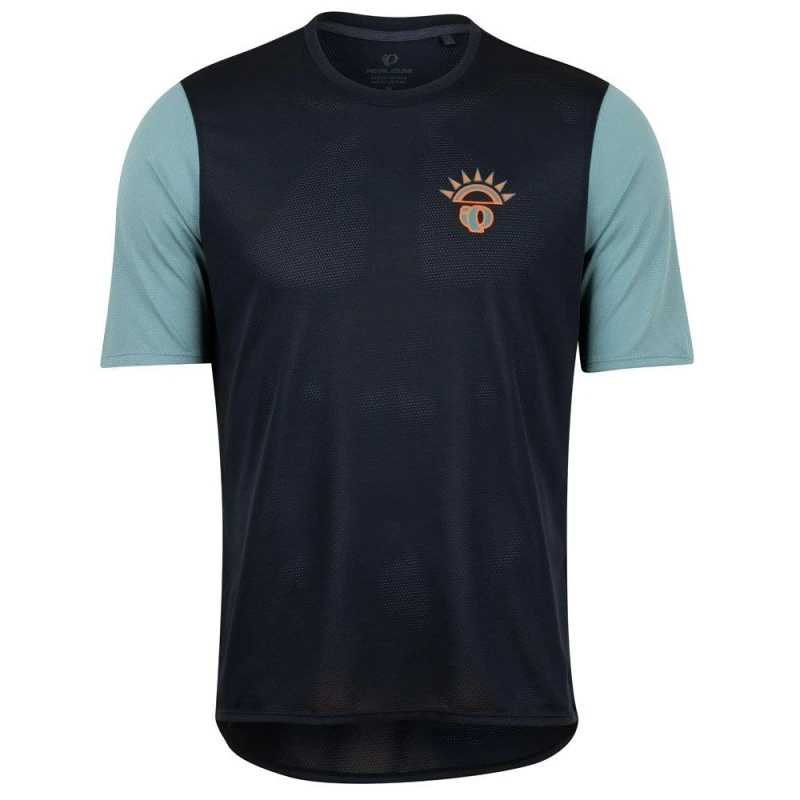 Image of Pearl Izumi Summit Short Sleeve Jersey Short Sleeve Jersey Small Black 63180140350