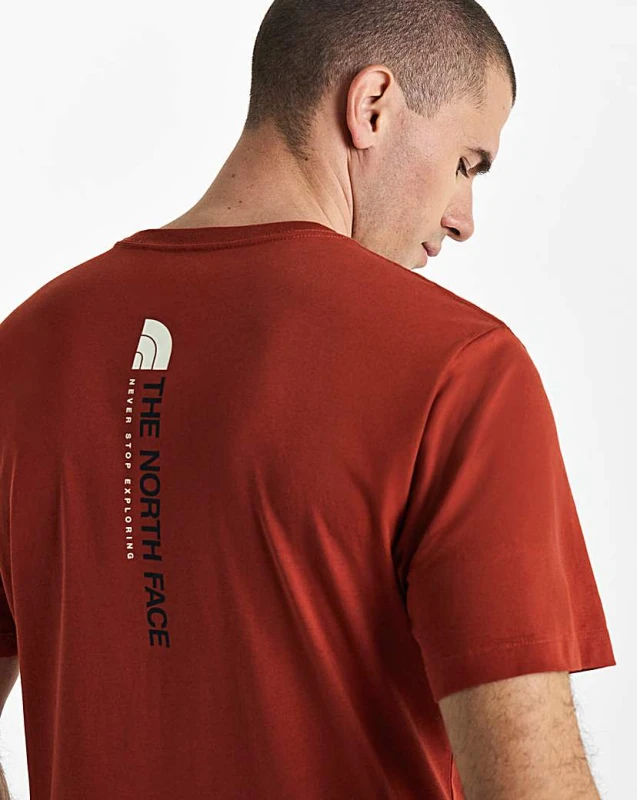 Image of The North Face The North Face Vertical T-Shirt Clay - The North Face - Size: L Clay Male L NF04003