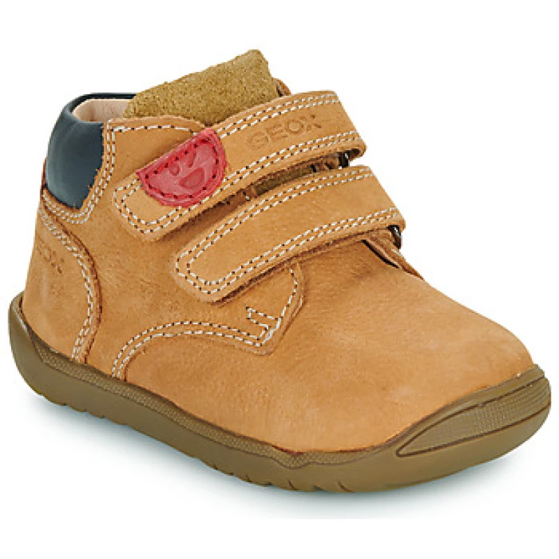 Image of Geox Kids Macchia First Steps Trainers with Touch 'n' Close Fastening beige Baby 18 (2);21 (4.5);22 (5 to 5.5);23 (6);24 (7);25 (7.5 to 8)