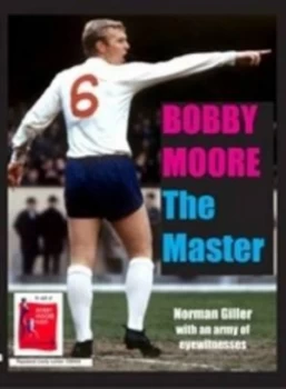 Image of Bobby Moore by Norman Giller Paperback