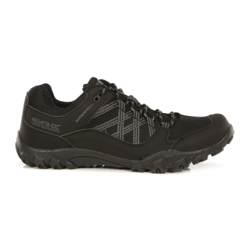 Image of Waterproof hiking shoes Regatta Edgepoint III Noir Male 46