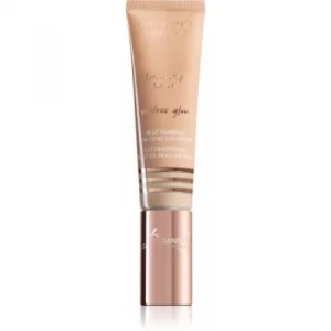 image of Vita Liberata Beauty Blur Sunless Glow Self-Tanning Cream for Face Shade Cafe Creme 30ml