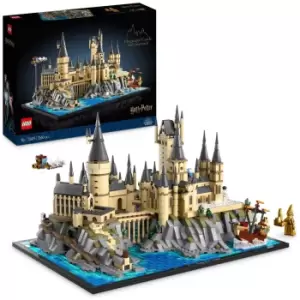 image of LEGO Harry Potter Hogwarts Castle and Grounds Big Set 76419