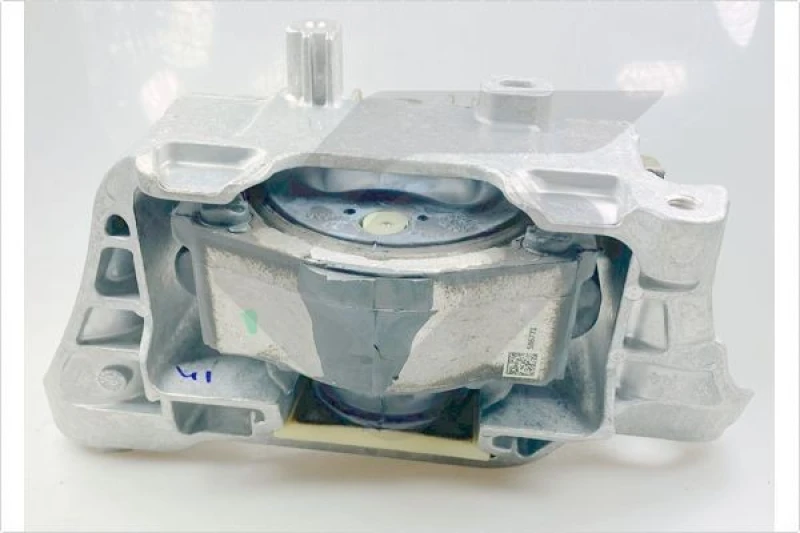 Image of Engine mount HUTCHINSON 586771