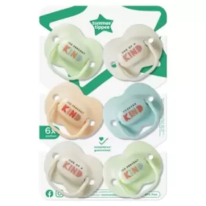 image of Tommee Tippee Anytime Soothers 0-6 Months