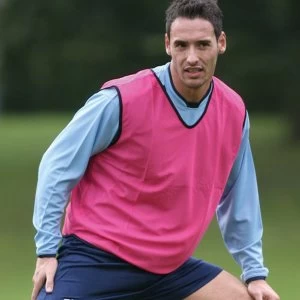 Image of Mesh Training Bib (XS) Pink