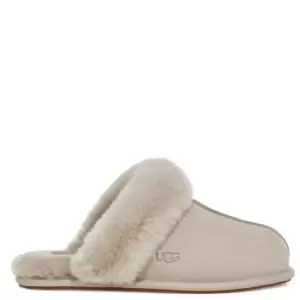 Image of Ugg Scuffette Ii Slippers In Light Grey - Size 7