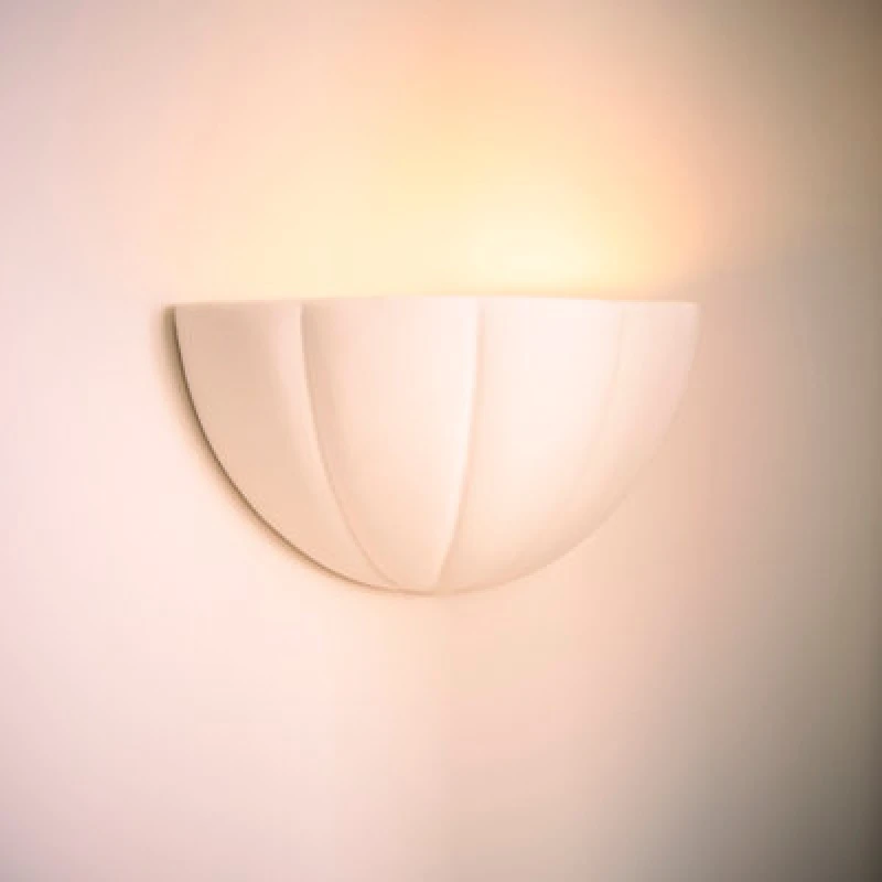 Image of Valuelights Leonardo Paint-Me Plain Ceramic Scallop Flush Wall Light With Bulb