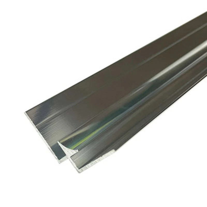 Image of Splashwall Panel Internal Corner Joint (L)800mm (W)31mm (T)4mm - Gloss Silver Effect