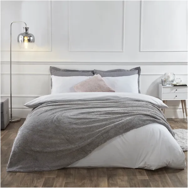 Image of Dreamscene Grey Waffle Throw - 125 x 150cm