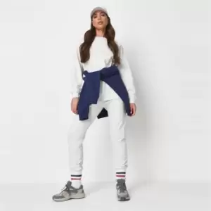 image of Missguided Tall Loopbck Basic Jggrs - White