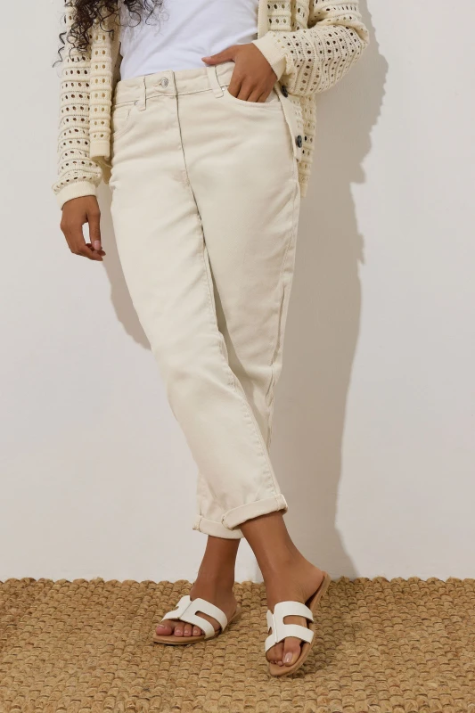 Image of M&Co Denim Mom Jeans Cream