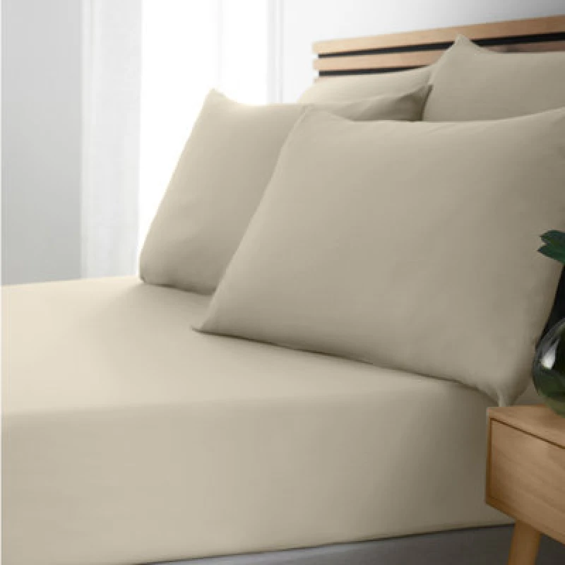 Image of Catherine Lansfield Catherine Lansfield 'So Soft Easy Iron' Fitted Sheet in Natural Size: Single Fitted Natural Single Fitted Unisex 5057681138381