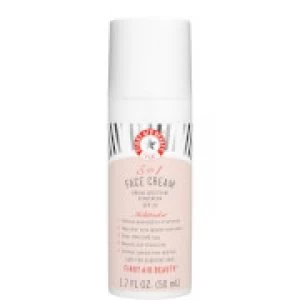 First Aid Beauty 5-in-1 Face Cream SPF30 (50ml)