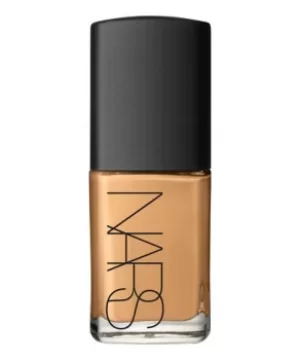 NARS Sheer Glow Foundation Aruba