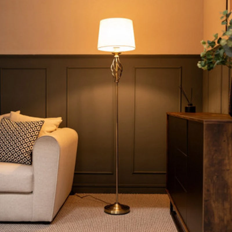 Image of ValueLights ValueLights Memphis Antique Brass Traditional Floor Lamp in Brown Brown One Size Unisex 5016529264941