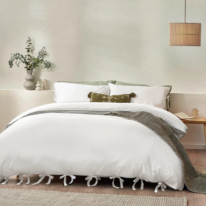 Image of Mallow Bow Tie Duvet Cover Set Warm White, Warm White / Super King